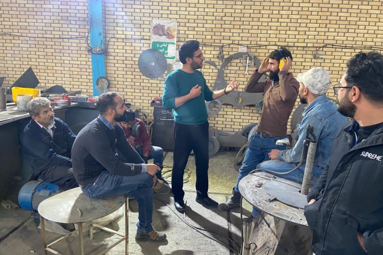 آموزش استفاده از تجهیزات حفاظت فردی