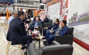 حضور پرشوربازدیدکنندگان در غرفه شرکت دانش بنیان آتیه سازان نگین فراز: چهاردهمین نمایشگاه تخصصی شیلات، آبزیان، دام و طیور و صنایع وابسته ایران-اهواز